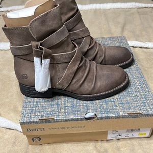 Born Elton Taupe Bootie new in box